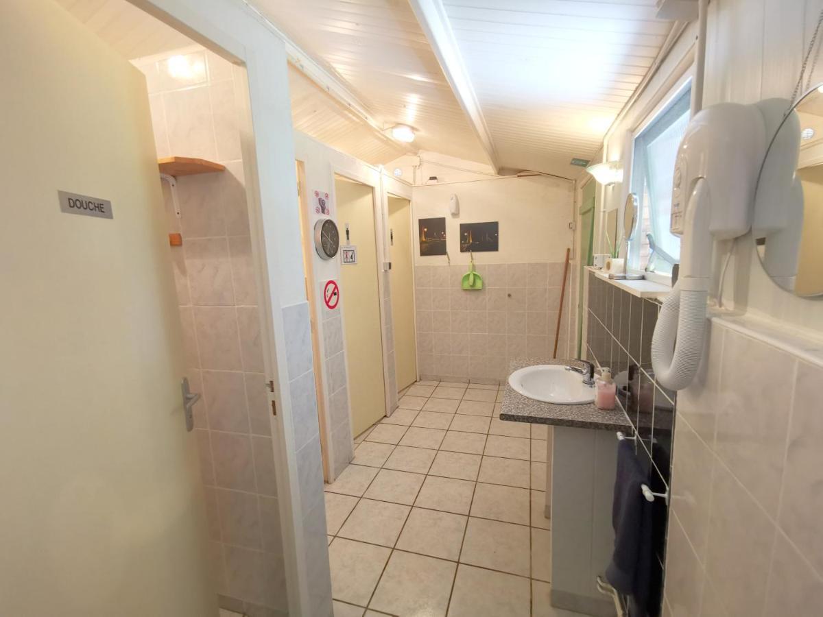 Mobile Home At La Petite Lande Thiviers 外观 照片